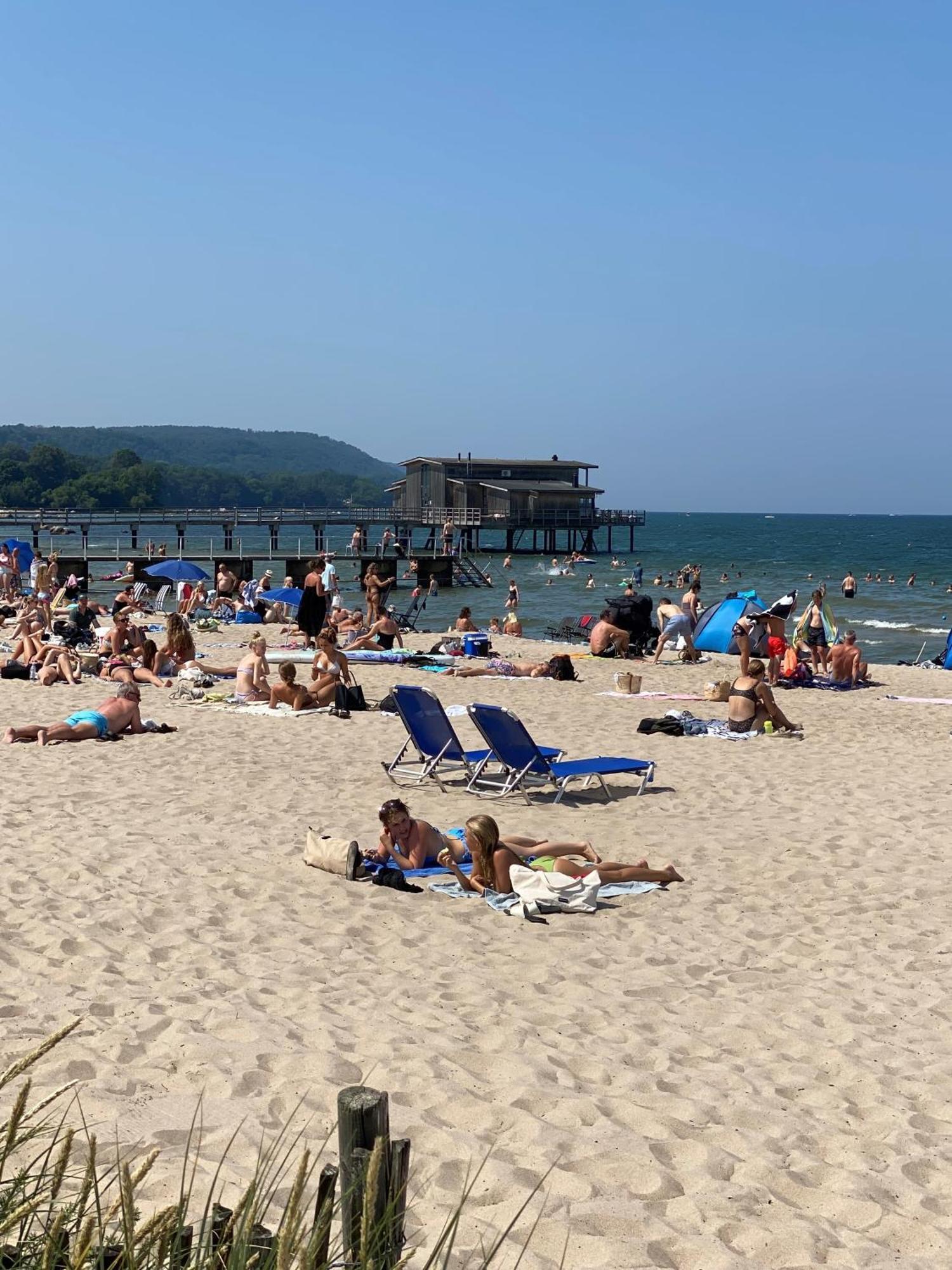 Solhyddan, Tvarumslaegenhet I Villa Naera Havet Båstad المظهر الخارجي الصورة
